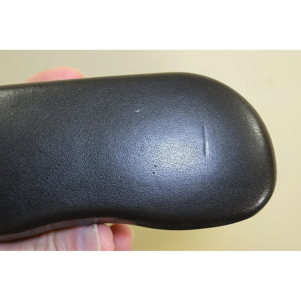 Ray-Ban Sunglasses Eyeglasses Clam Shell Black - Logo CASE ONLY - Flaw